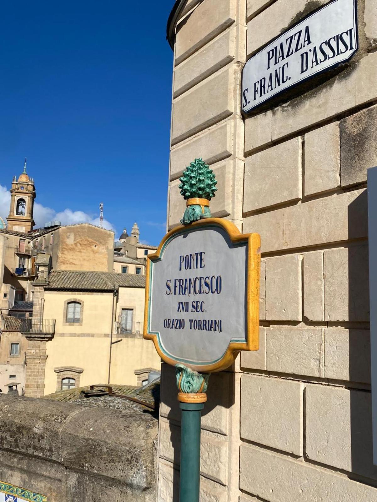 Il Melograno * Caltagirone